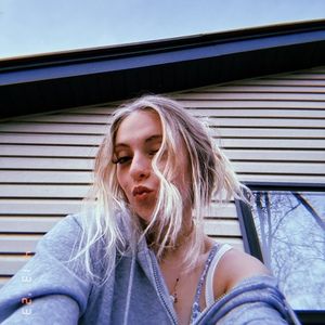 Meet your Posher, Gillian